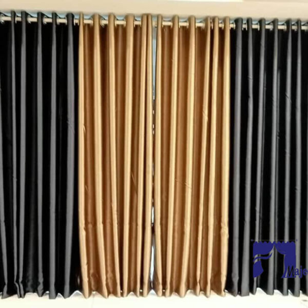 Plane Walvet Curtain