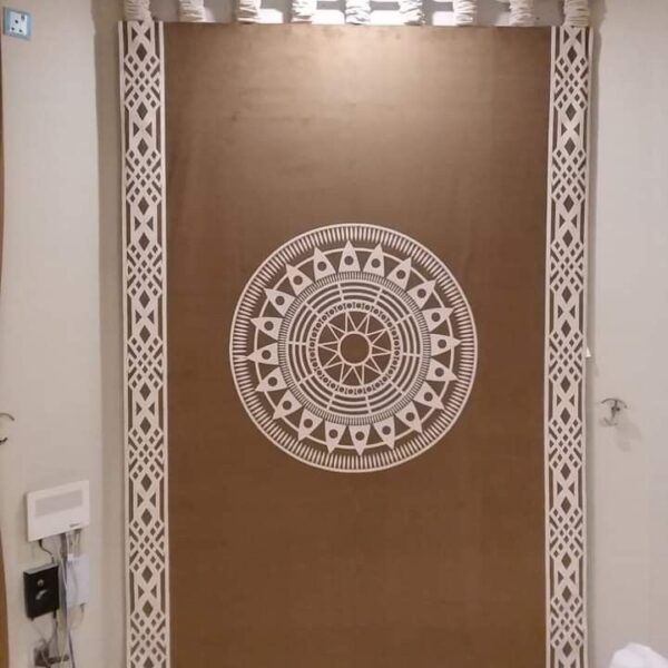 Velvet embroidery blind